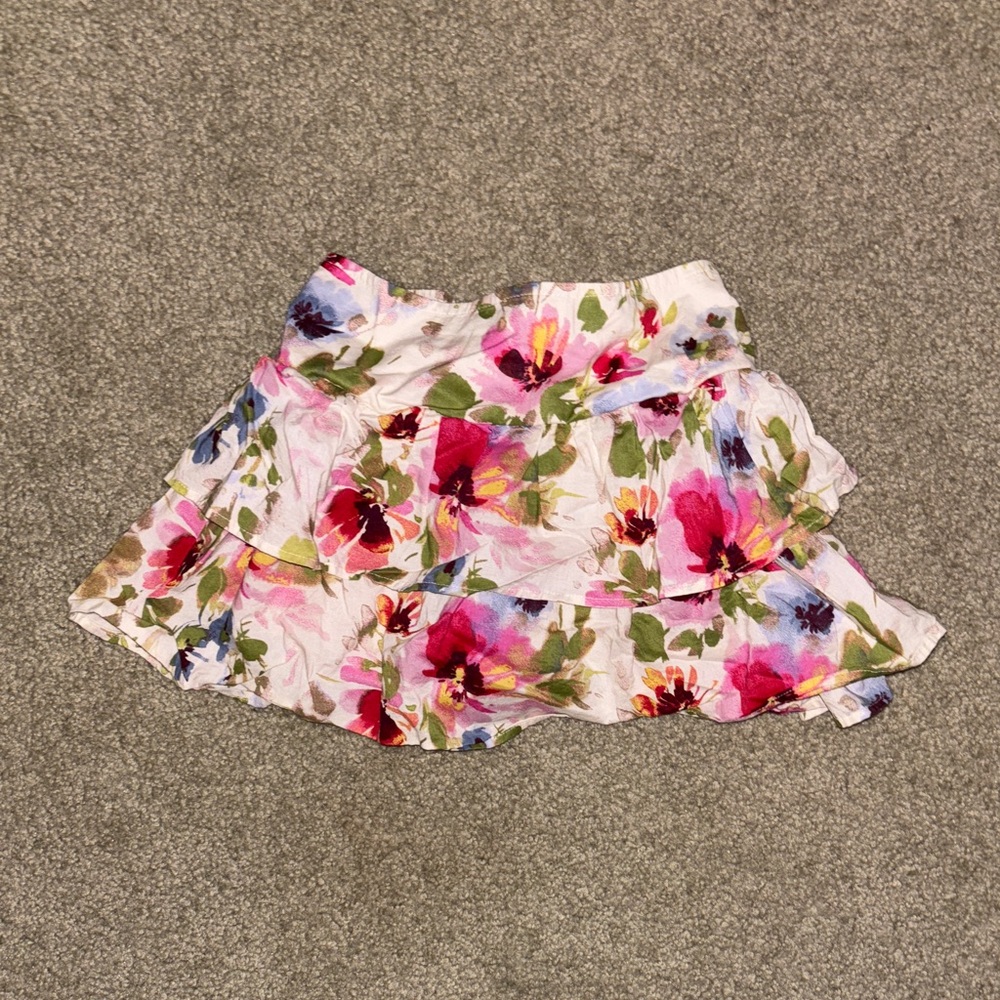 GAP Kids Girl’s Pull On Floral Skirt w/ Built In Shorts, Size S